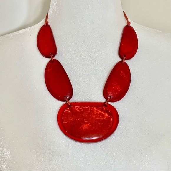 NWT Style & Co red resin statement retro necklace🎉❤️ - Picture 4 of 10